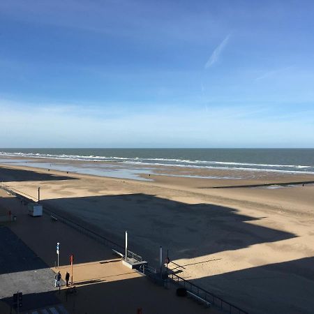 Studio 4 Pers Met Frontaal Zeezicht & Prive Zwembad Oostende Екстериор снимка